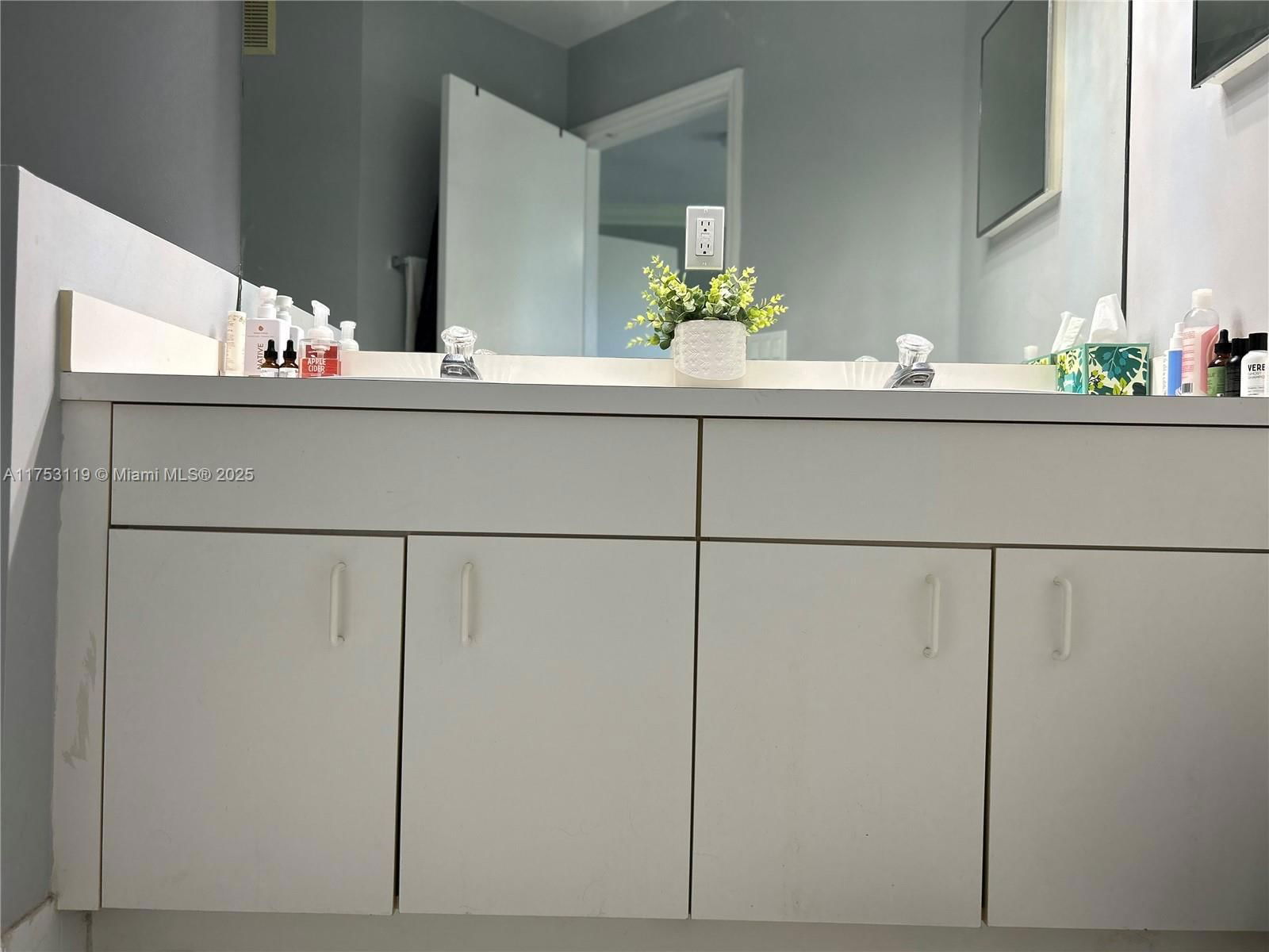 Real estate property located at 12203 6th St #12203, Broward, Nasher Plat, Pembroke Pines, FL