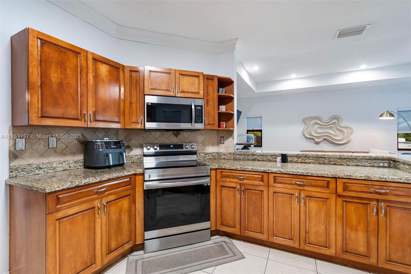 Real estate property located at 8200 187th St, Miami-dade, Hitchens Estates, Cutler Bay, FL