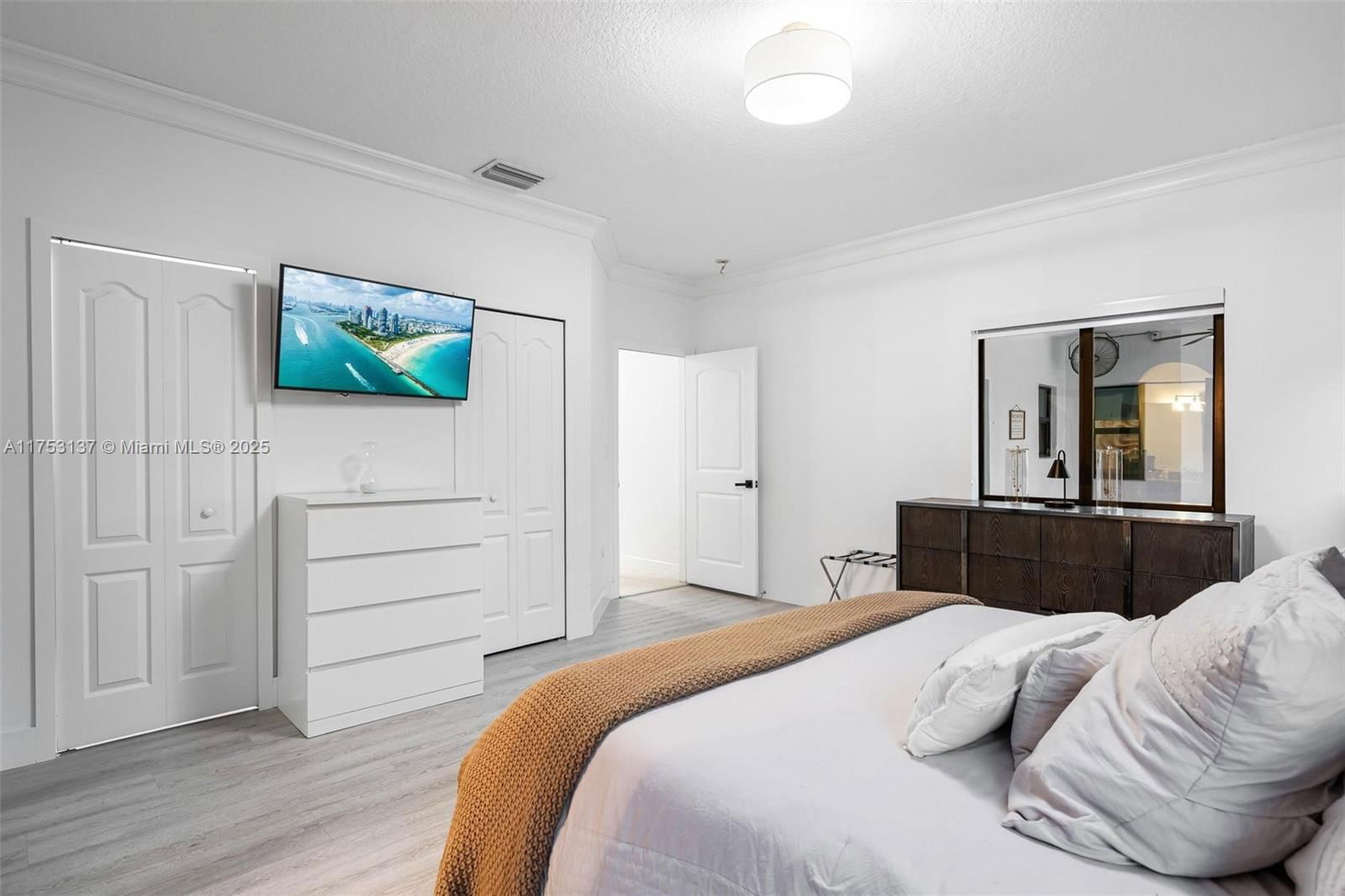 Real estate property located at 8200 187th St, Miami-dade, Hitchens Estates, Cutler Bay, FL