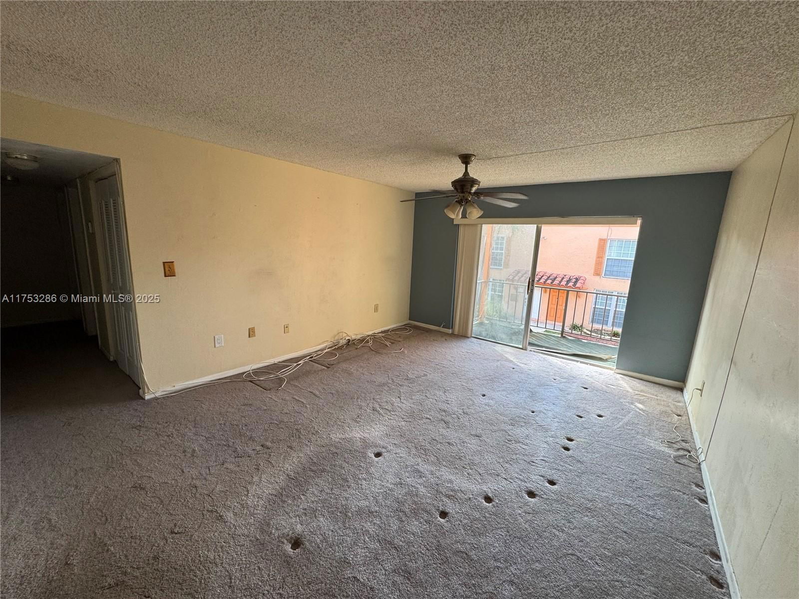 Real estate property located at 7120 Fairway Dr L4, Miami-dade, Cypress Village Condo, Miami Lakes, FL