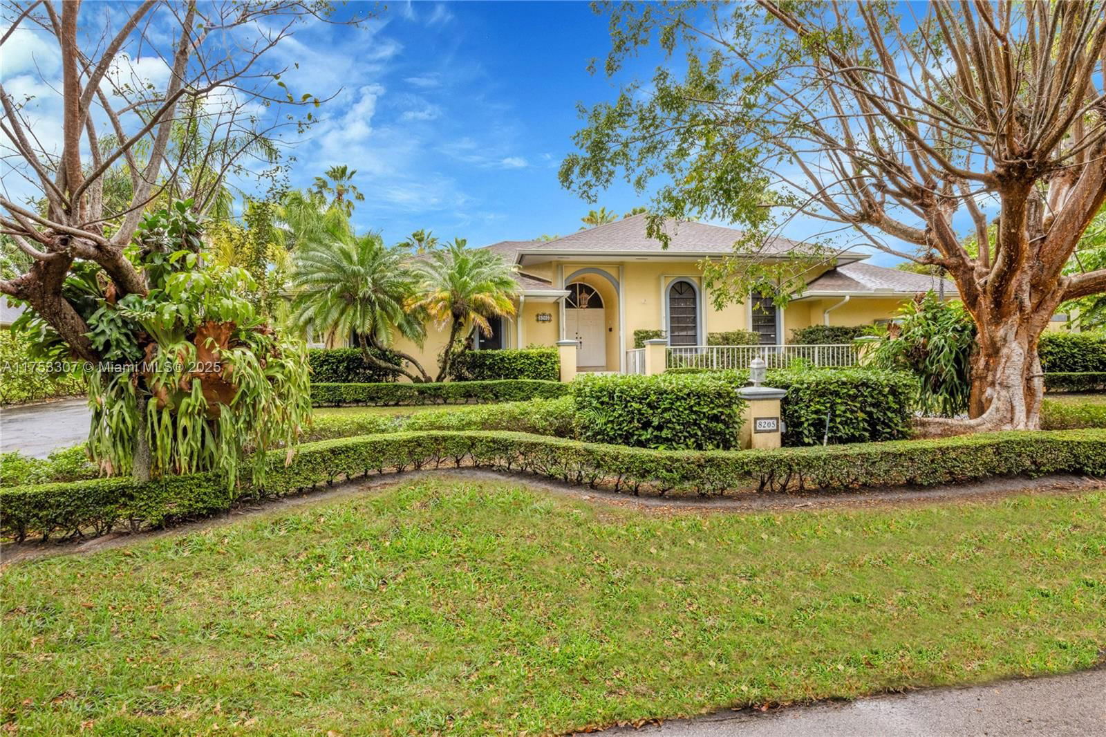 Real estate property located at 8205 177th Ter, Miami-dade, Cutler Heights Estates, Palmetto Bay, FL