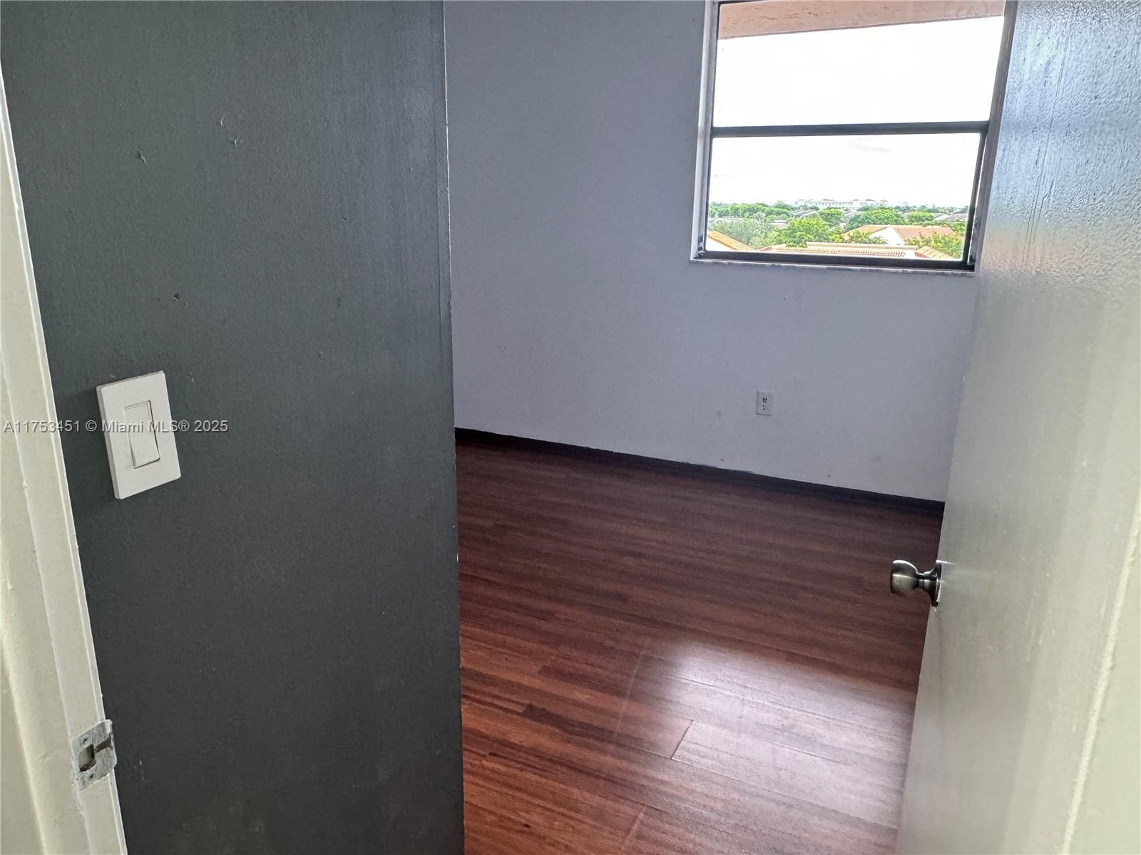 Real estate property located at 10255 9th St Cir #503-7, Miami-dade, West Fontaine Condo, Miami, FL