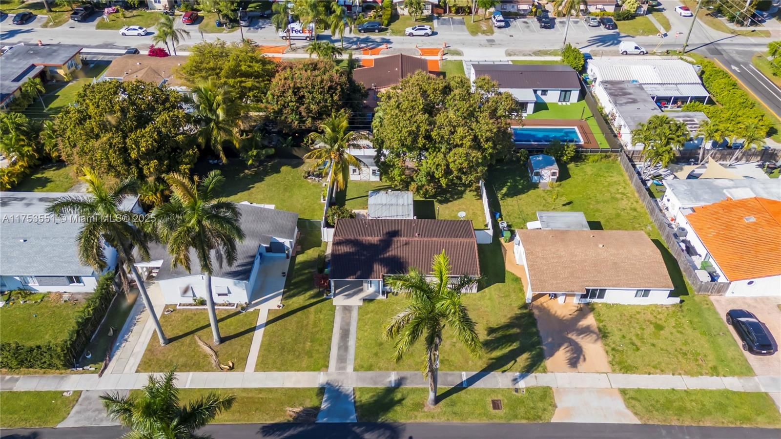 Real estate property located at 913 6th St, Broward, Gulfstream Estates, Hallandale Beach, FL