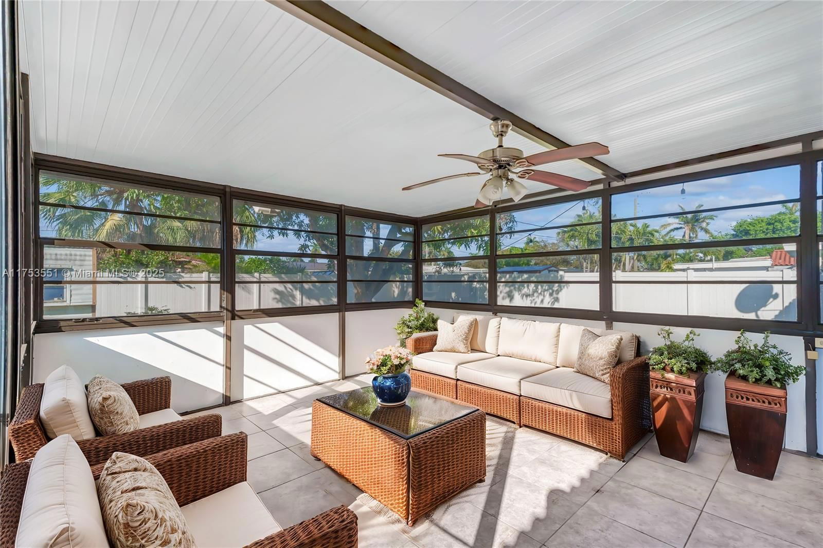 Real estate property located at 913 6th St, Broward, Gulfstream Estates, Hallandale Beach, FL