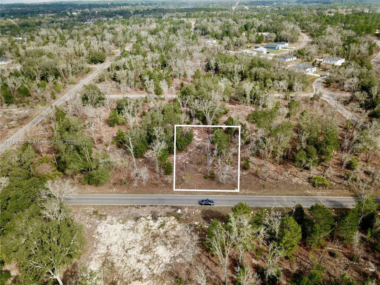 Real estate property located at Bay Track Court, Marion, Other Geographic Area (out Of Area Only), Other City - In The State Of Florida, FL