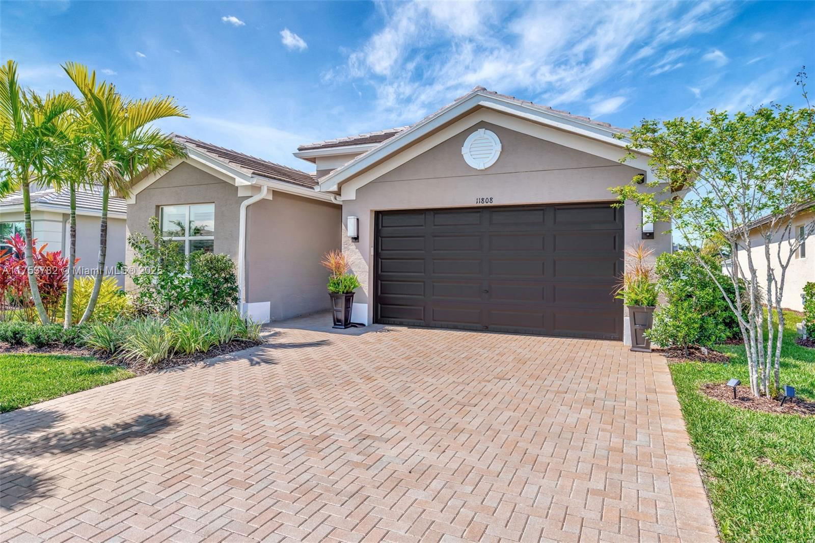 Real estate property located at 11808 Silverlake Falls Dr, St Lucie, Riverland Parcel C - Plat, Port St. Lucie, FL