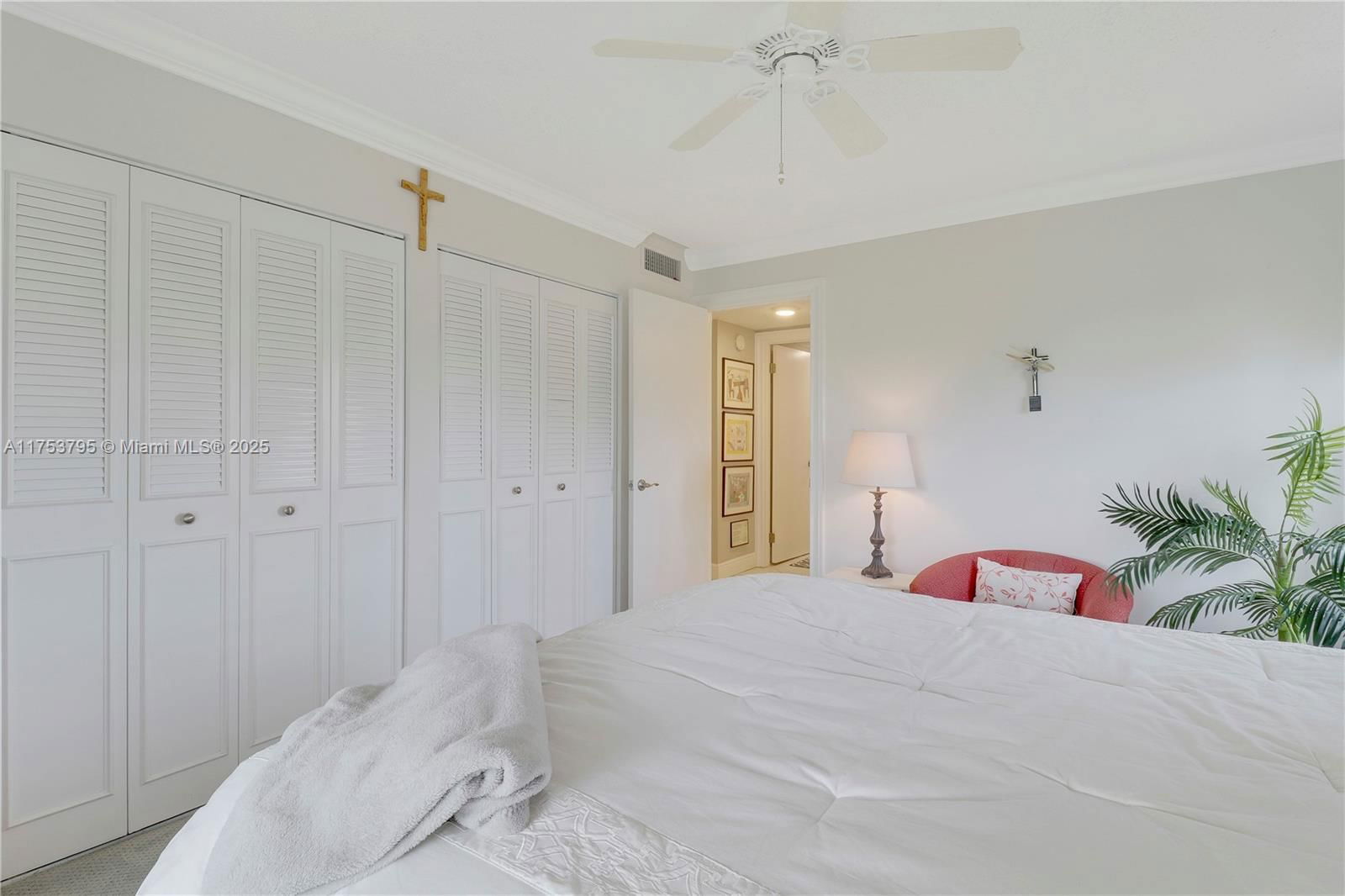 Real estate property located at 5313 Miles Grant Rd #206, Martin, Miles Grant Condo, Stuart, FL