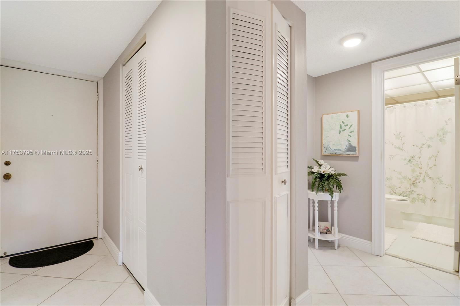 Real estate property located at 5313 Miles Grant Rd #206, Martin, Miles Grant Condo, Stuart, FL