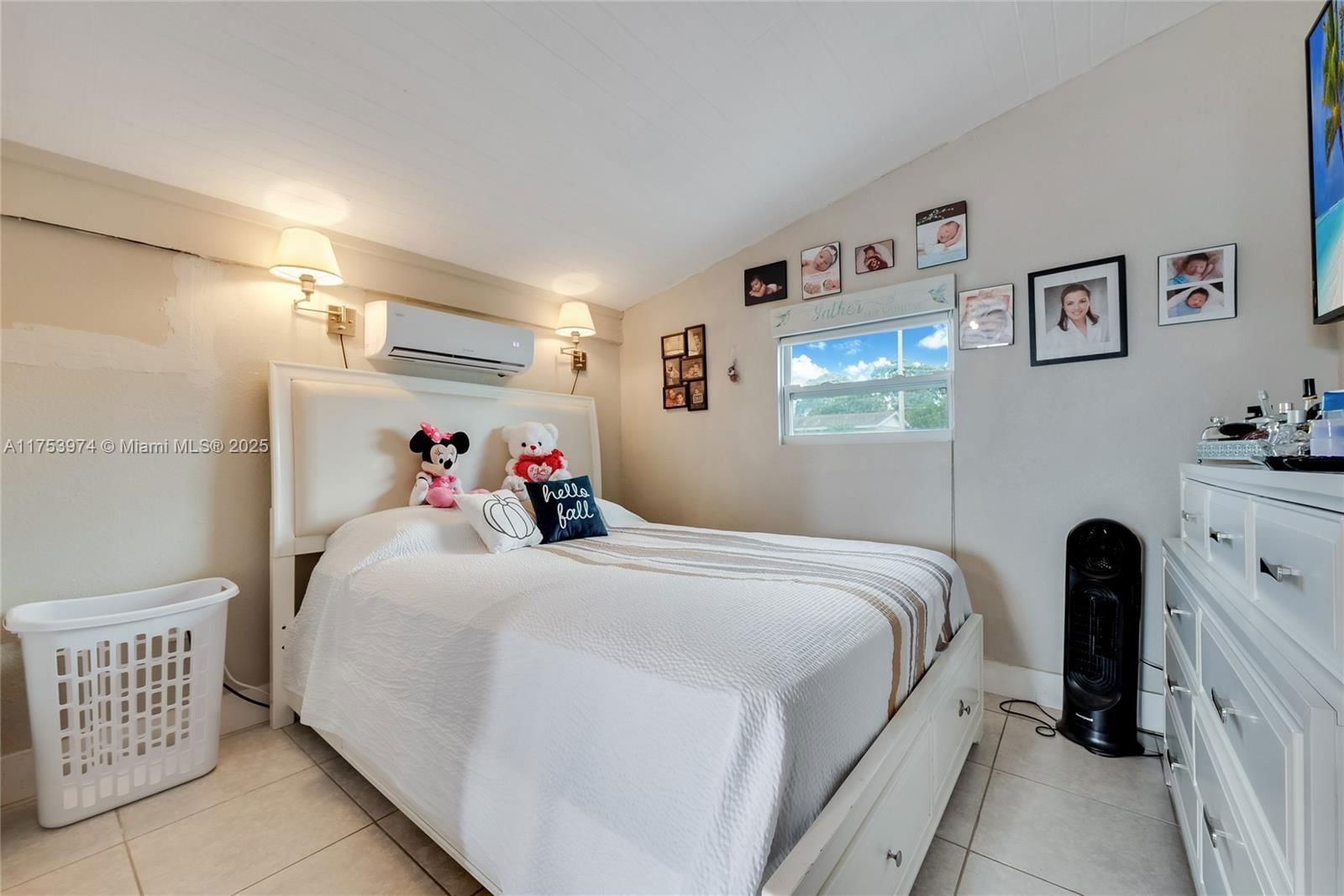 Real estate property located at 11770 171st Ter, Miami-dade, So Miami Heights Manor, Miami, FL