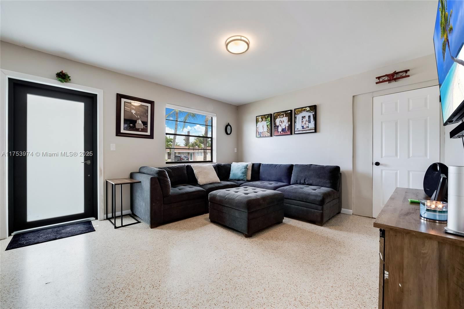 Real estate property located at 11770 171st Ter, Miami-dade, So Miami Heights Manor, Miami, FL
