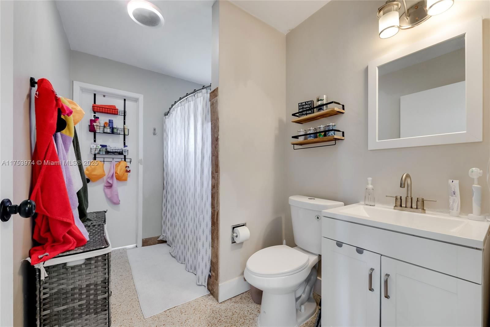 Real estate property located at 11770 171st Ter, Miami-dade, So Miami Heights Manor, Miami, FL
