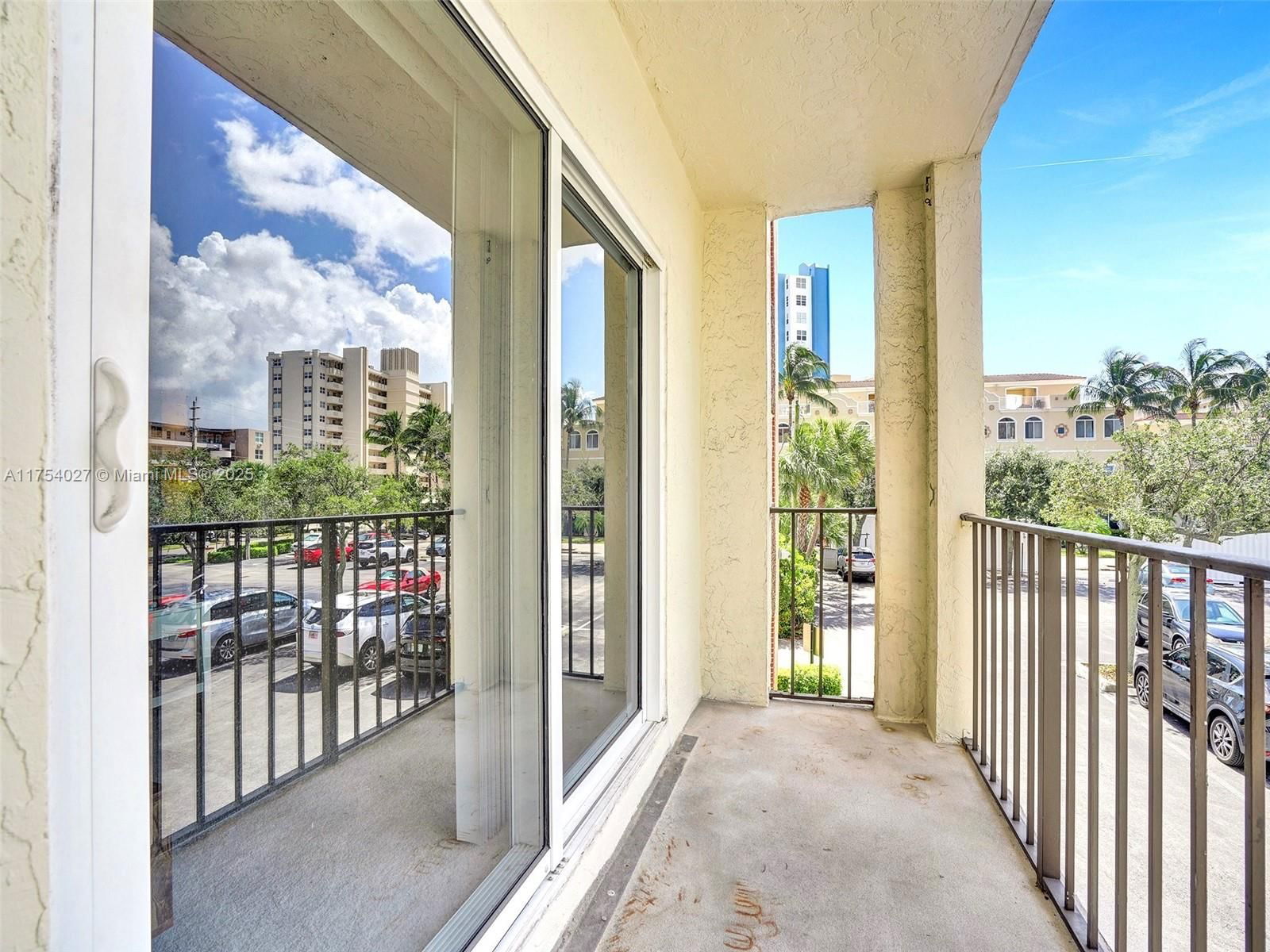 Real estate property located at 400 Riverside Dr #201, Broward, Lado Del Rio Condo, Pompano Beach, FL