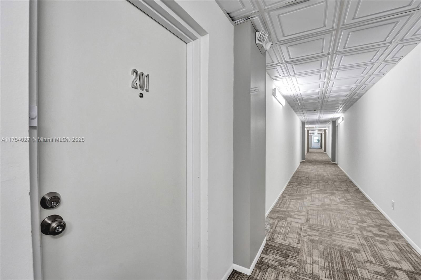 Real estate property located at 400 Riverside Dr #201, Broward, Lado Del Rio Condo, Pompano Beach, FL