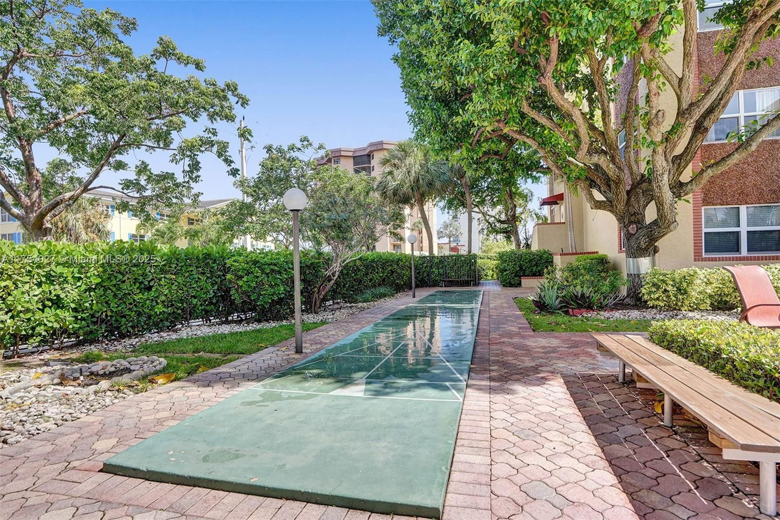 Real estate property located at 400 Riverside Dr #201, Broward, Lado Del Rio Condo, Pompano Beach, FL
