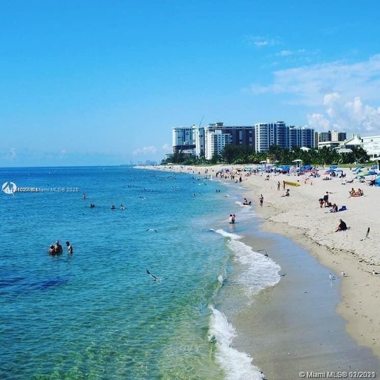 Real estate property located at 400 Riverside Dr #201, Broward, Lado Del Rio Condo, Pompano Beach, FL
