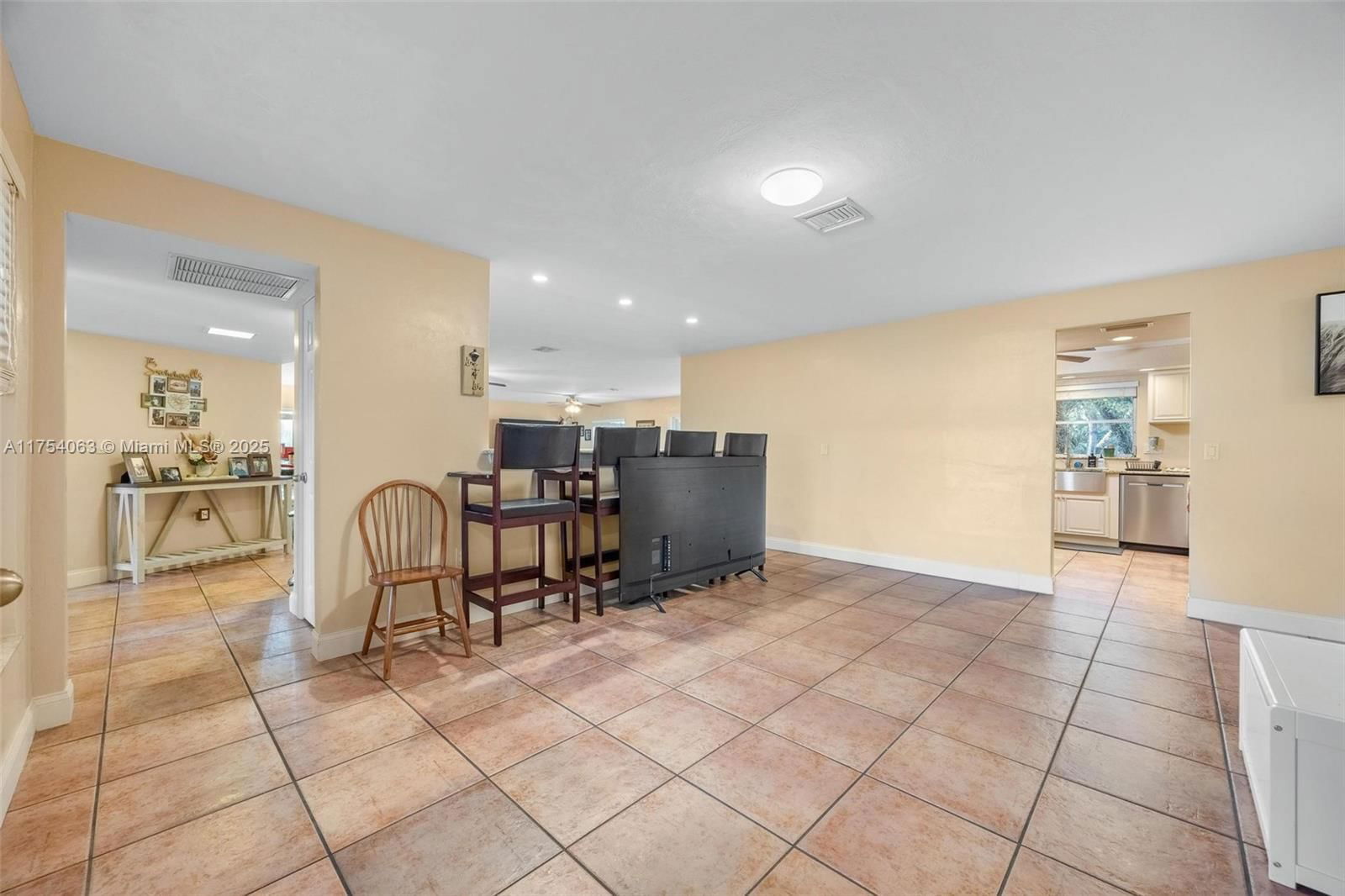 Real estate property located at 14501 HAL CT, Lee, Buckingham, Fort Myers, FL