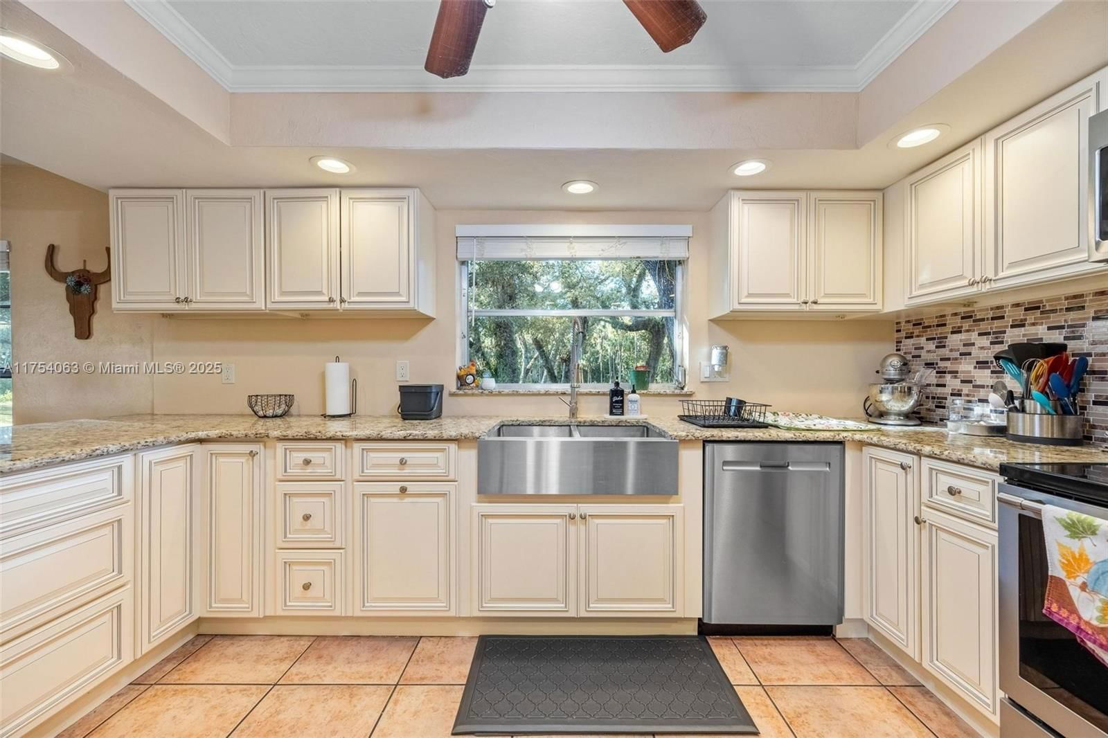 Real estate property located at 14501 HAL CT, Lee, Buckingham, Fort Myers, FL