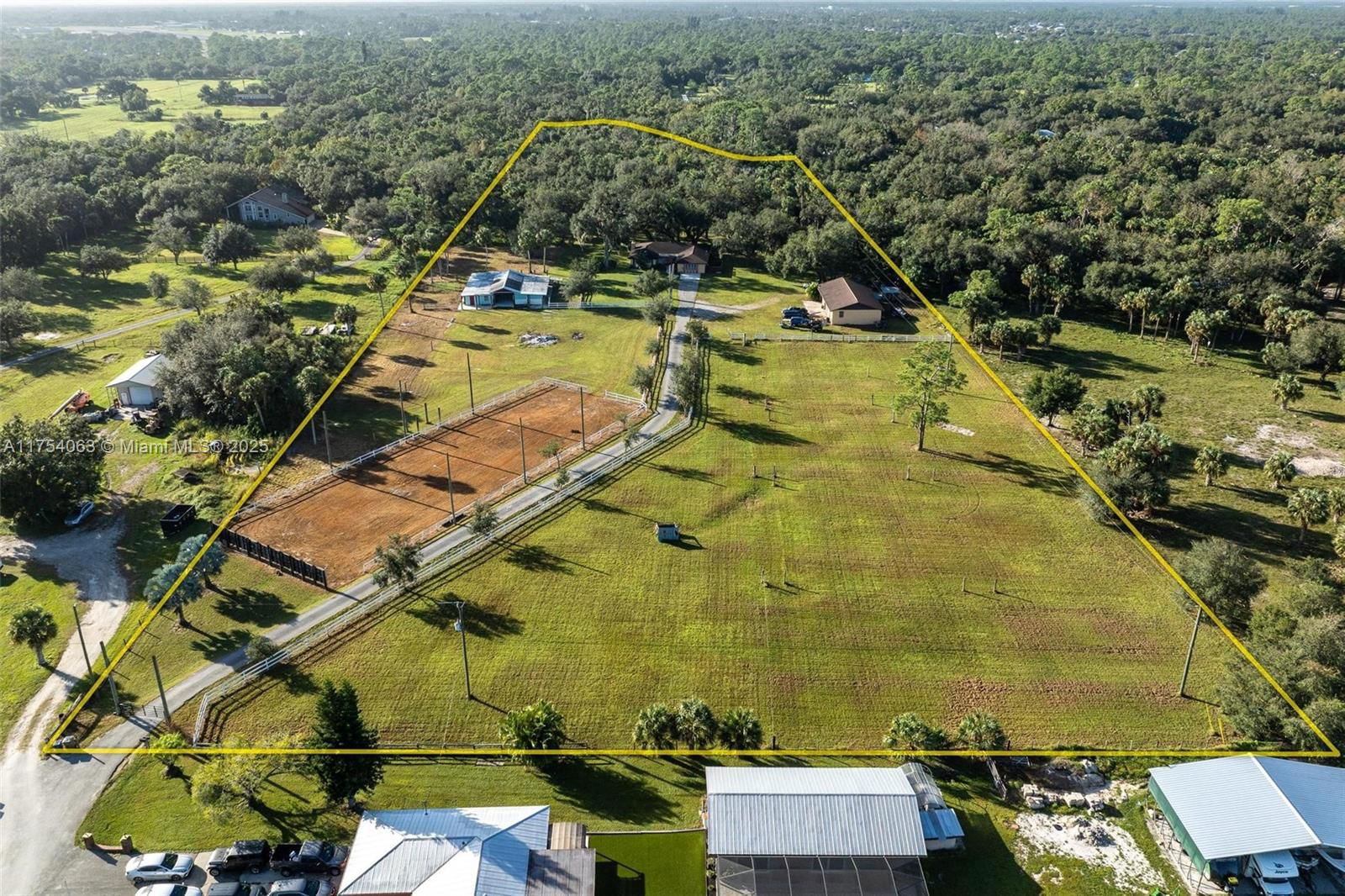 Real estate property located at 14501 HAL CT, Lee, Buckingham, Fort Myers, FL