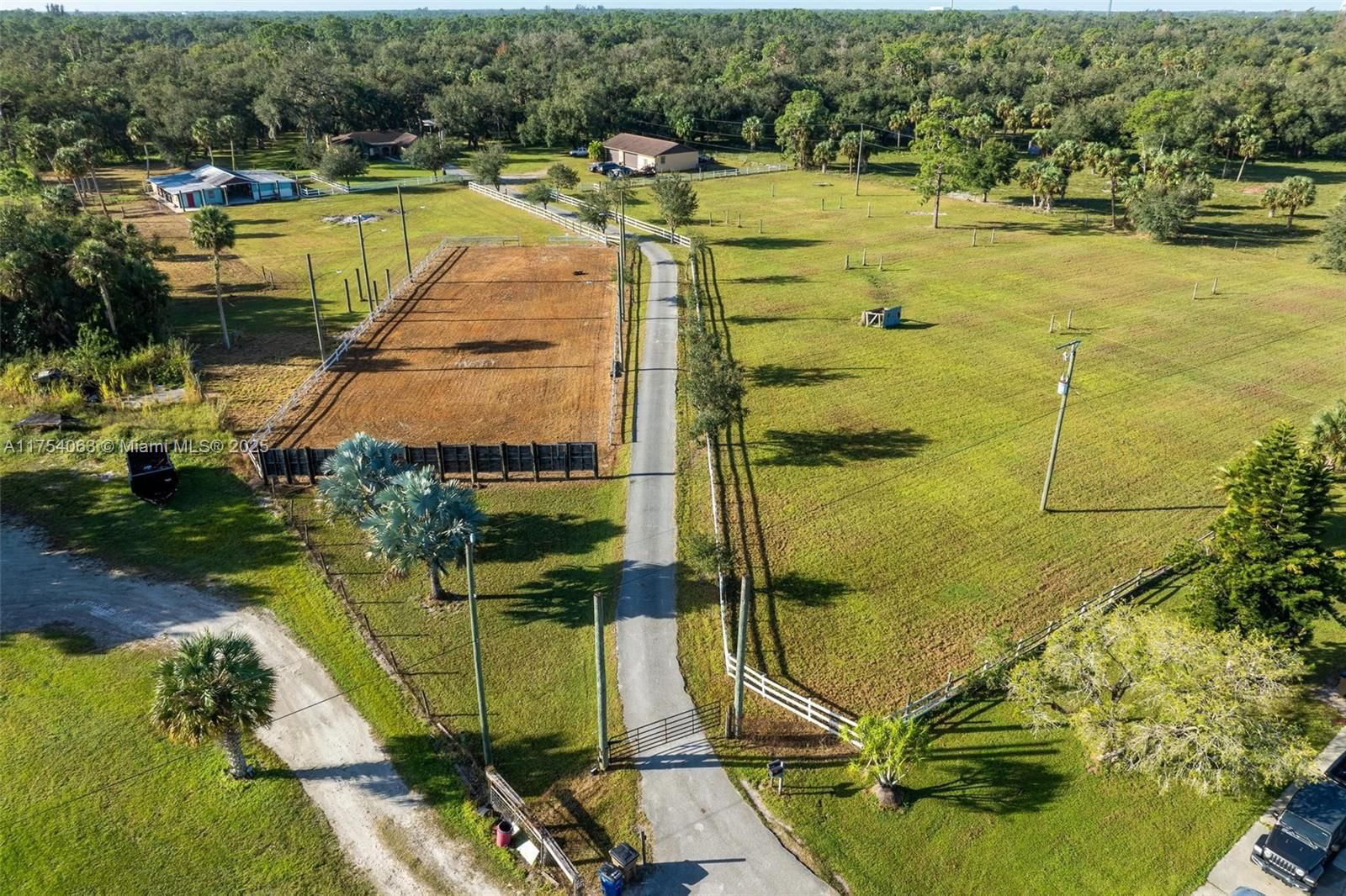 Real estate property located at 14501 HAL CT, Lee, Buckingham, Fort Myers, FL