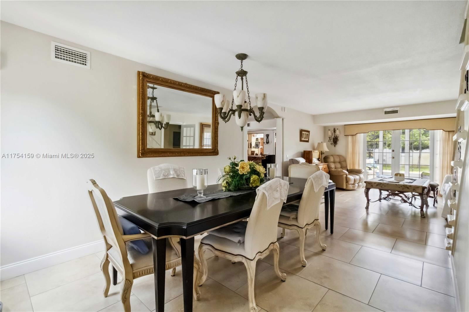 Real estate property located at 740 Country Club Cir, Broward, Country Club Estates Unit, Plantation, FL