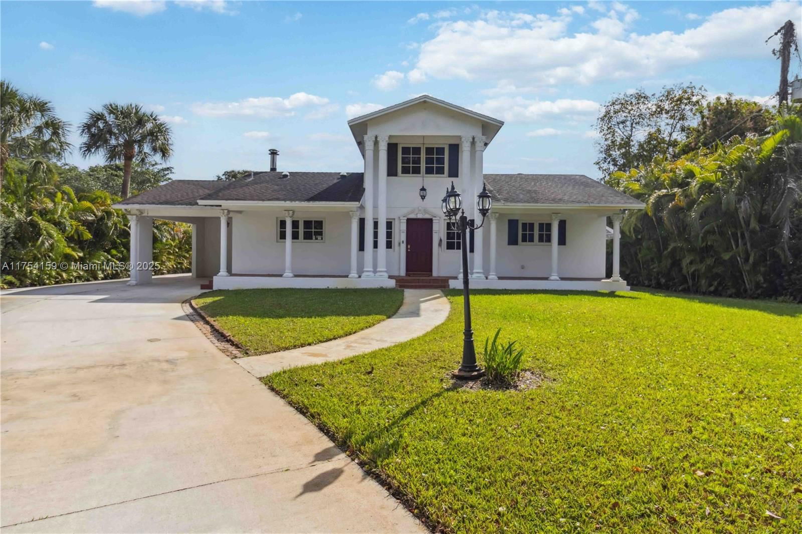 Real estate property located at 740 Country Club Cir, Broward, Country Club Estates Unit, Plantation, FL