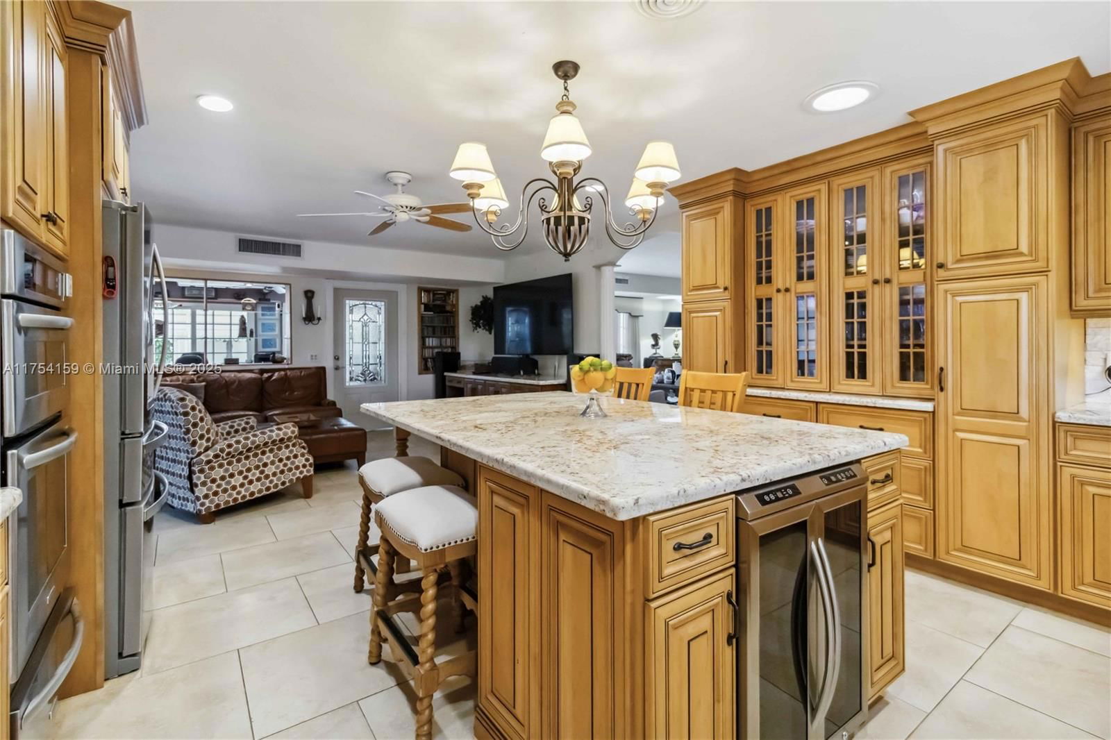 Real estate property located at 740 Country Club Cir, Broward, Country Club Estates Unit, Plantation, FL