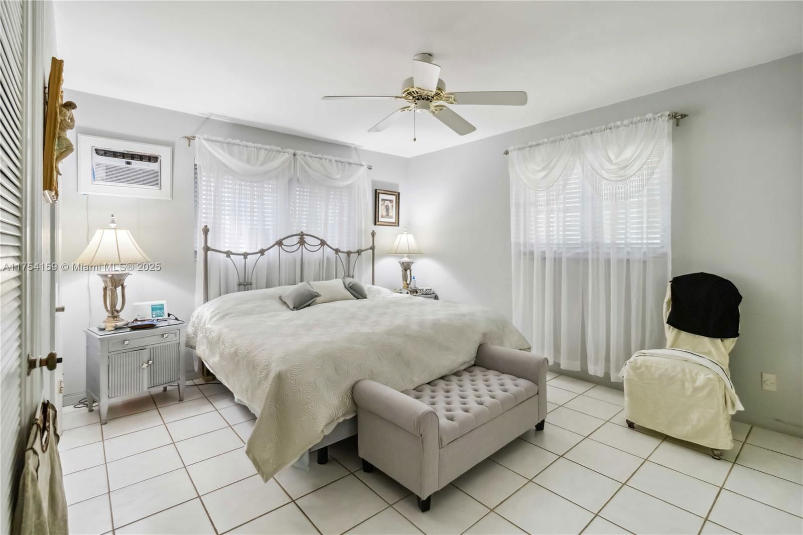 Real estate property located at 740 Country Club Cir, Broward, Country Club Estates Unit, Plantation, FL