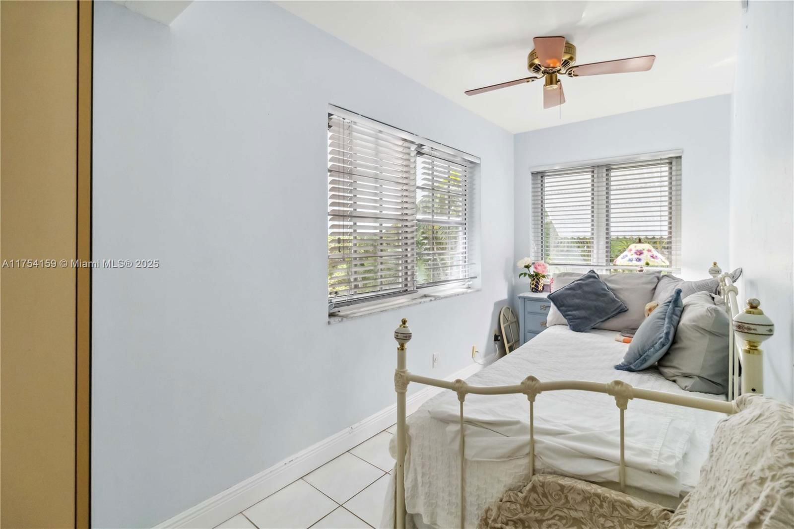 Real estate property located at 740 Country Club Cir, Broward, Country Club Estates Unit, Plantation, FL