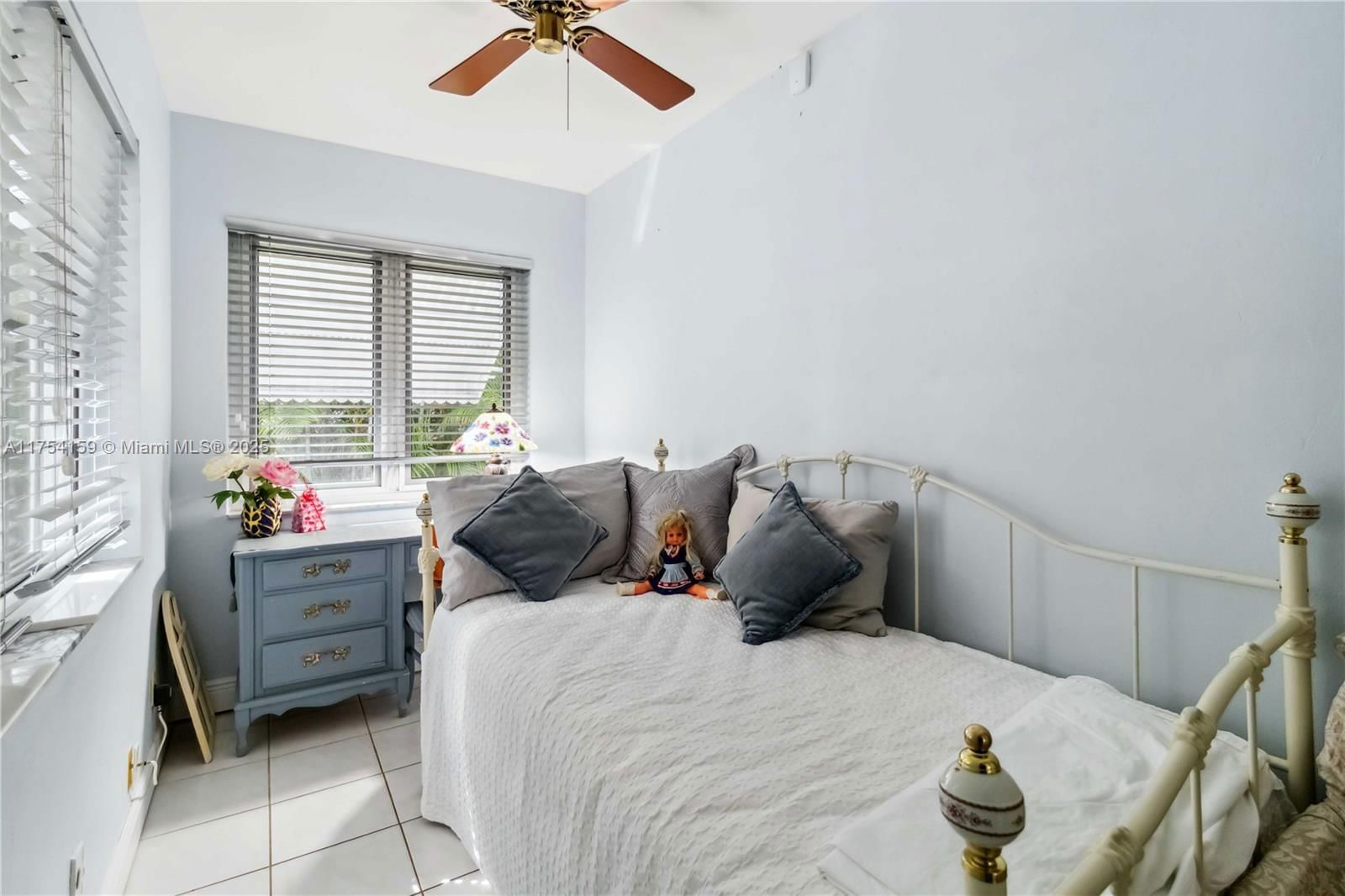 Real estate property located at 740 Country Club Cir, Broward, Country Club Estates Unit, Plantation, FL