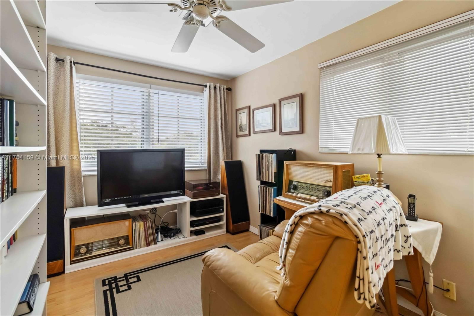 Real estate property located at 740 Country Club Cir, Broward, Country Club Estates Unit, Plantation, FL