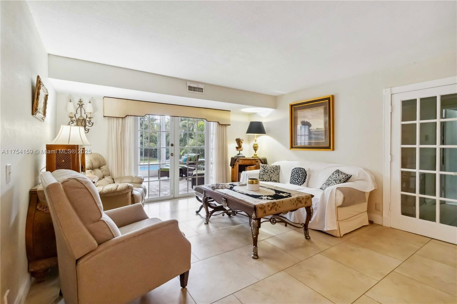 Real estate property located at 740 Country Club Cir, Broward, Country Club Estates Unit, Plantation, FL