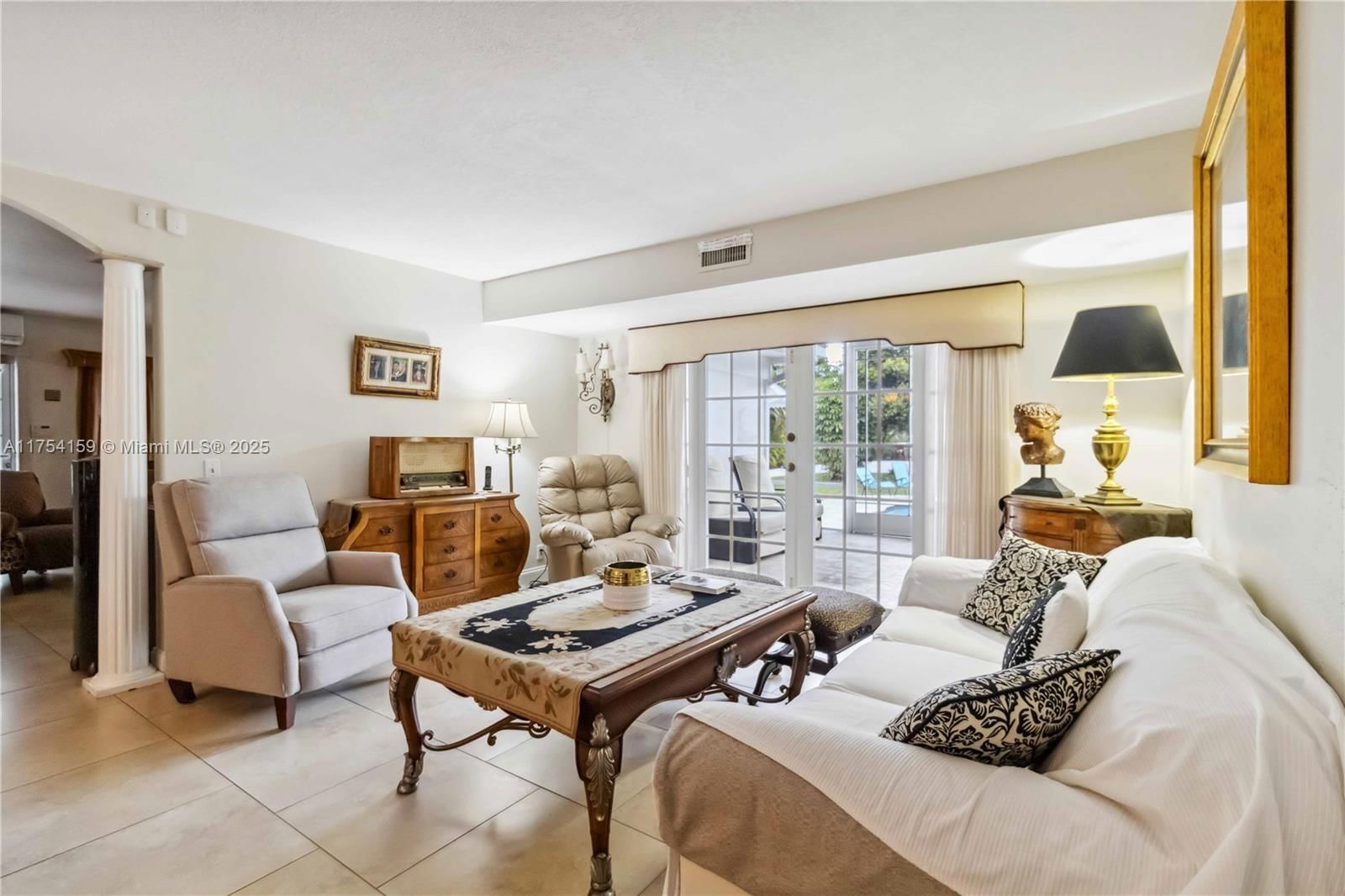 Real estate property located at 740 Country Club Cir, Broward, Country Club Estates Unit, Plantation, FL