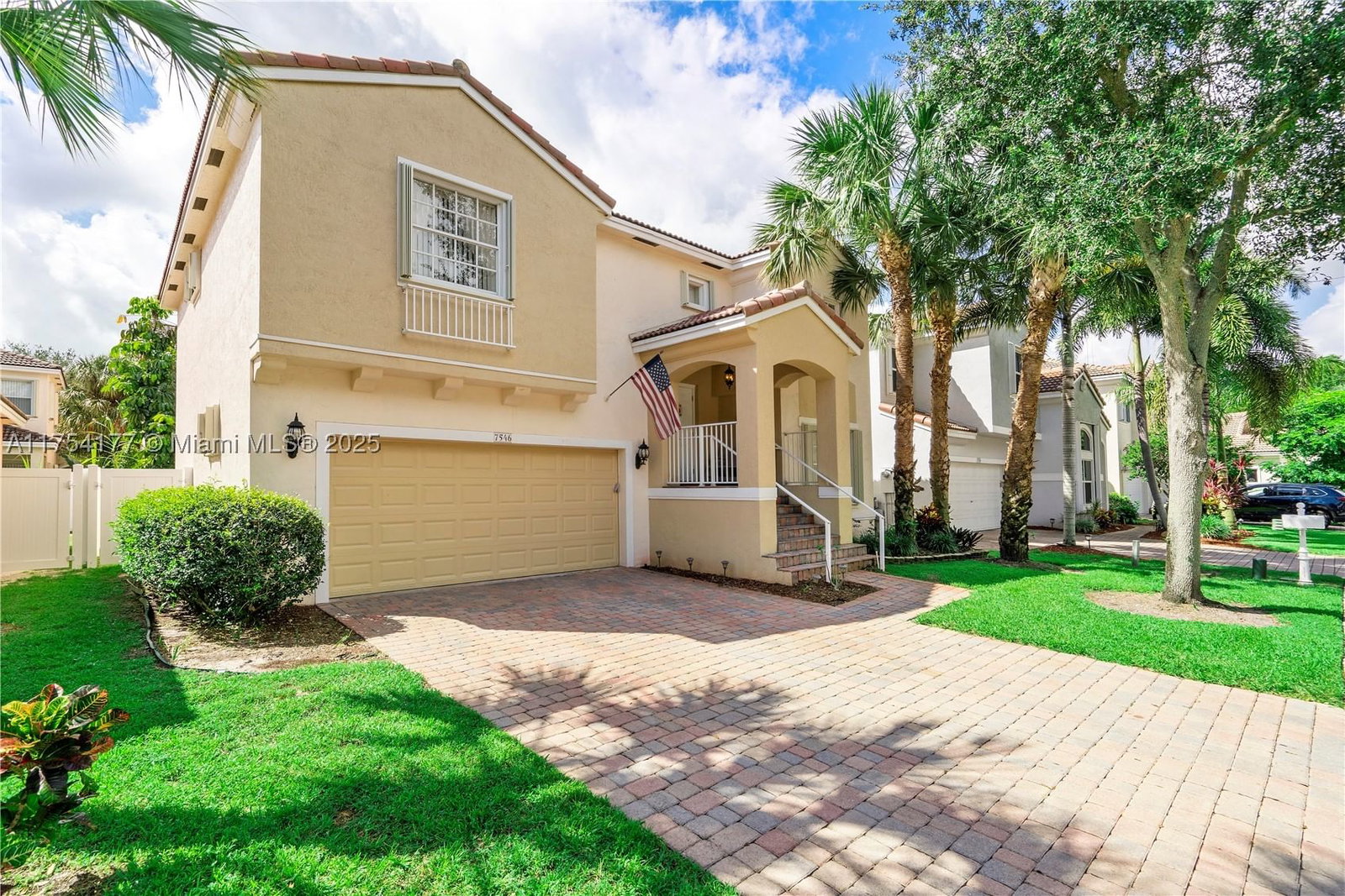 Real estate property located at 7546 18th Dr, Broward, Walnut Creek Replat No 1, Pembroke Pines, FL