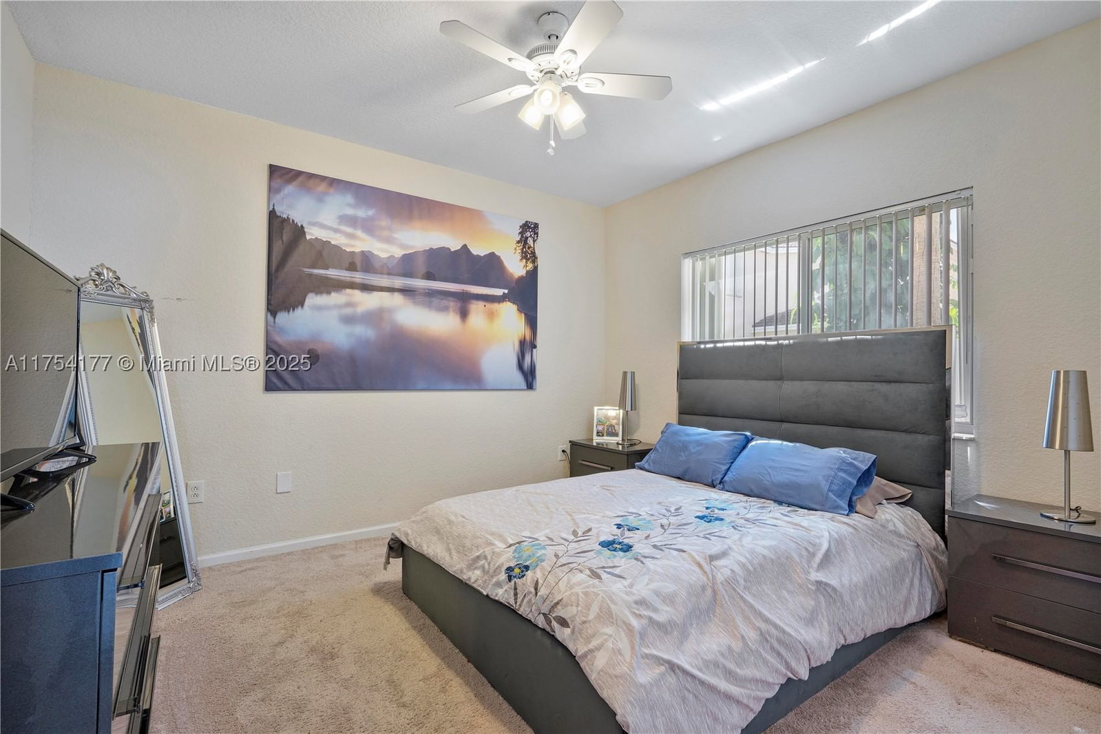 Real estate property located at 7546 18th Dr, Broward, Walnut Creek Replat No 1, Pembroke Pines, FL
