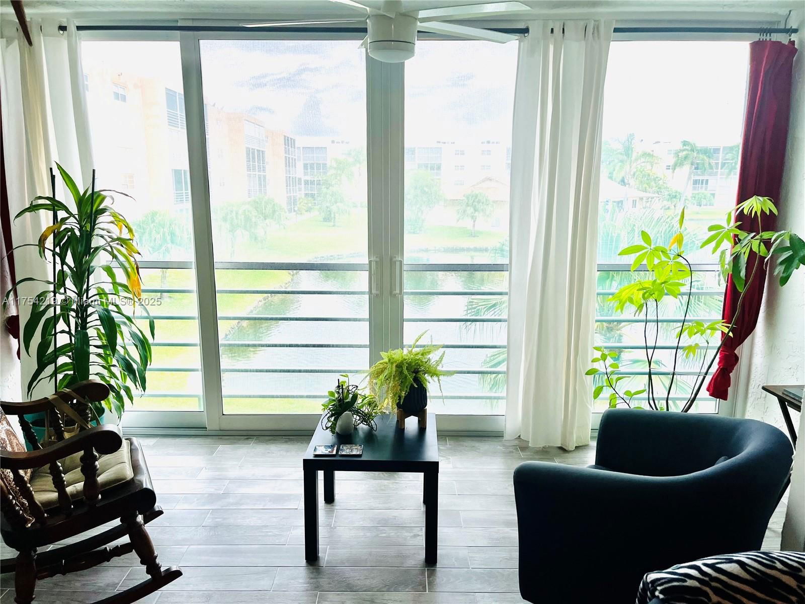 Real estate property located at 415 11th Ter #205, Broward, Meadowbrook Lakes Condo, Dania Beach, FL