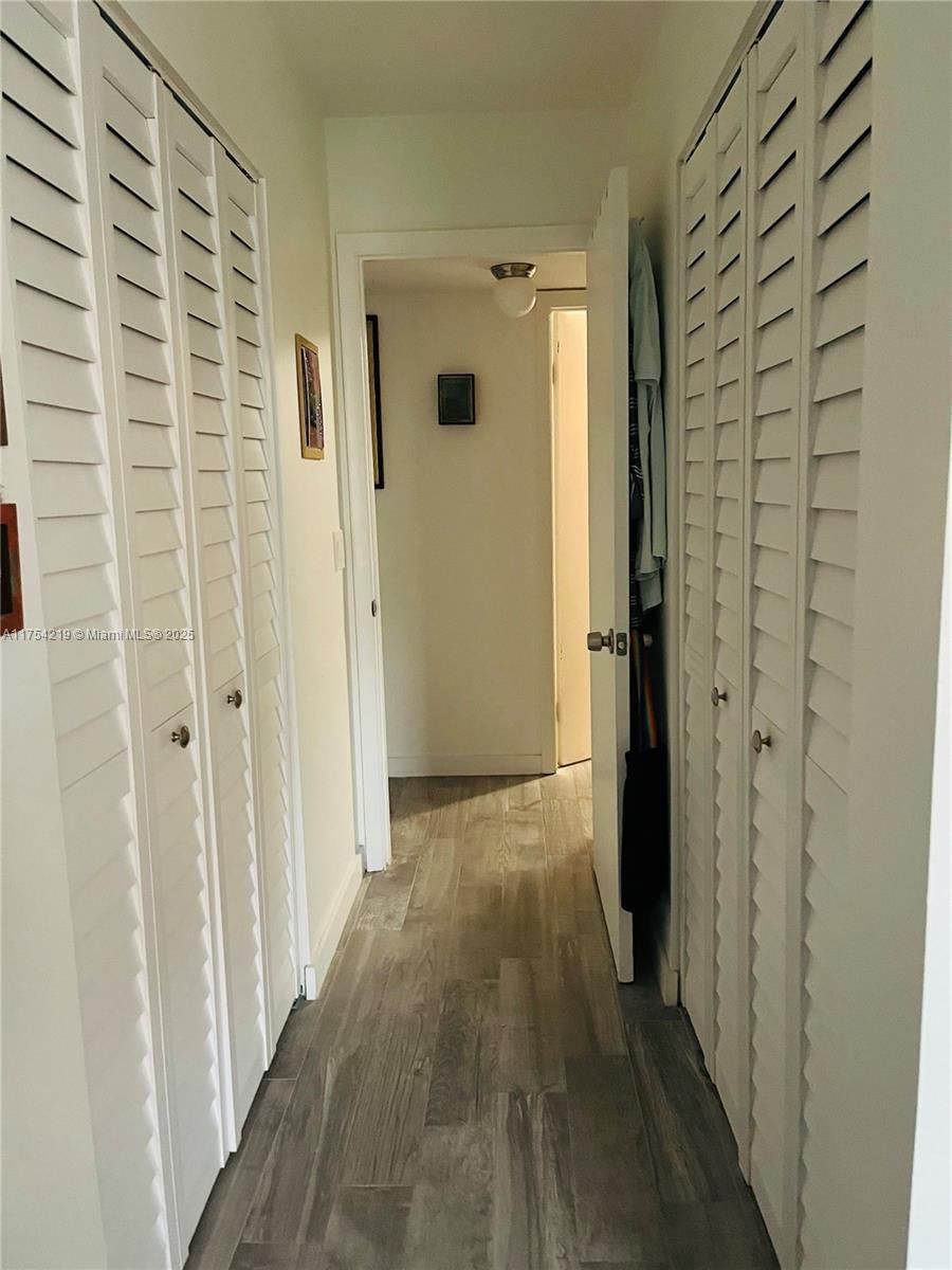 Real estate property located at 415 11th Ter #205, Broward, Meadowbrook Lakes Condo, Dania Beach, FL