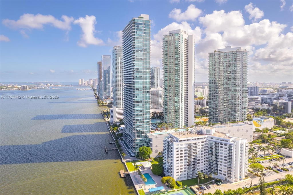 Real estate property located at 480 31st St #4805, Miami-dade, Gran Paraiso Condo, Miami, FL