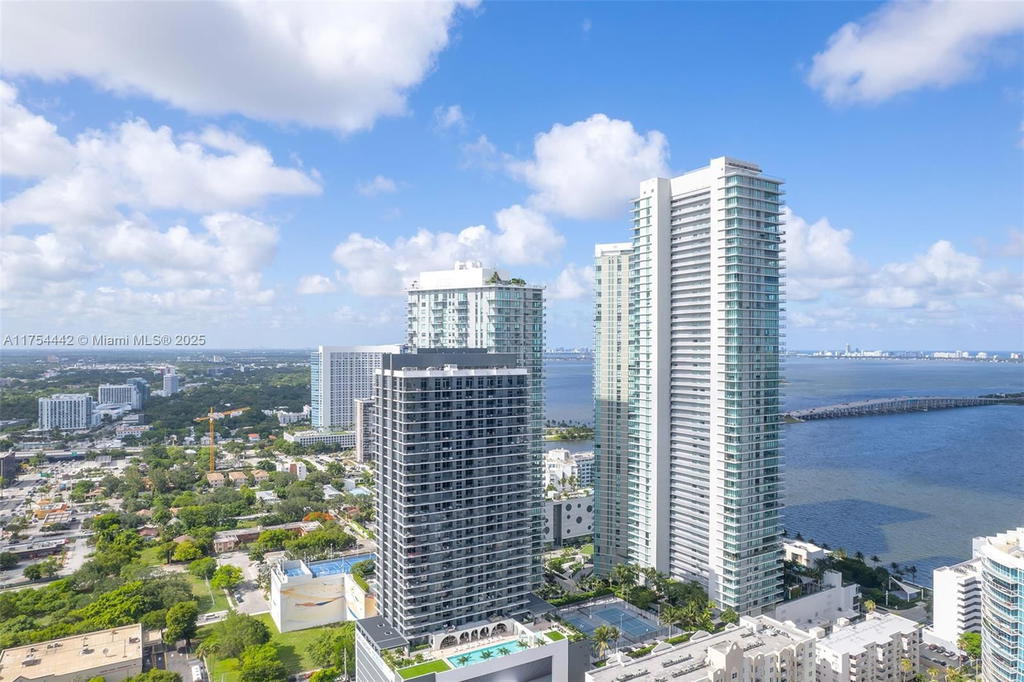 Real estate property located at 480 31st St #4805, Miami-dade, Gran Paraiso Condo, Miami, FL