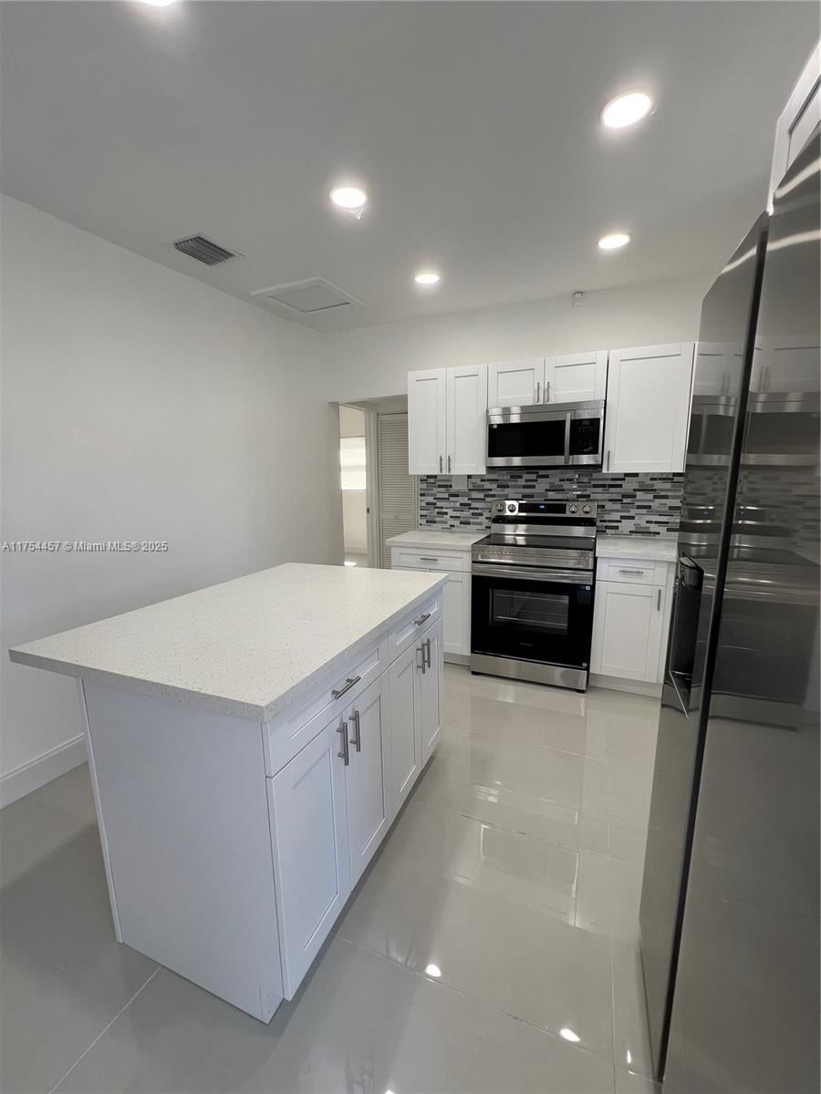 Real estate property located at 2654 47th St, Miami-dade, Wilson Est, Miami, FL