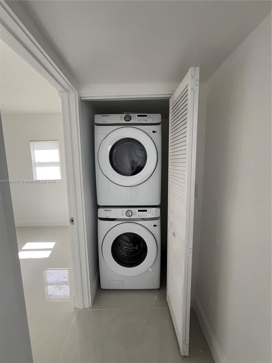 Real estate property located at 2654 47th St, Miami-dade, Wilson Est, Miami, FL