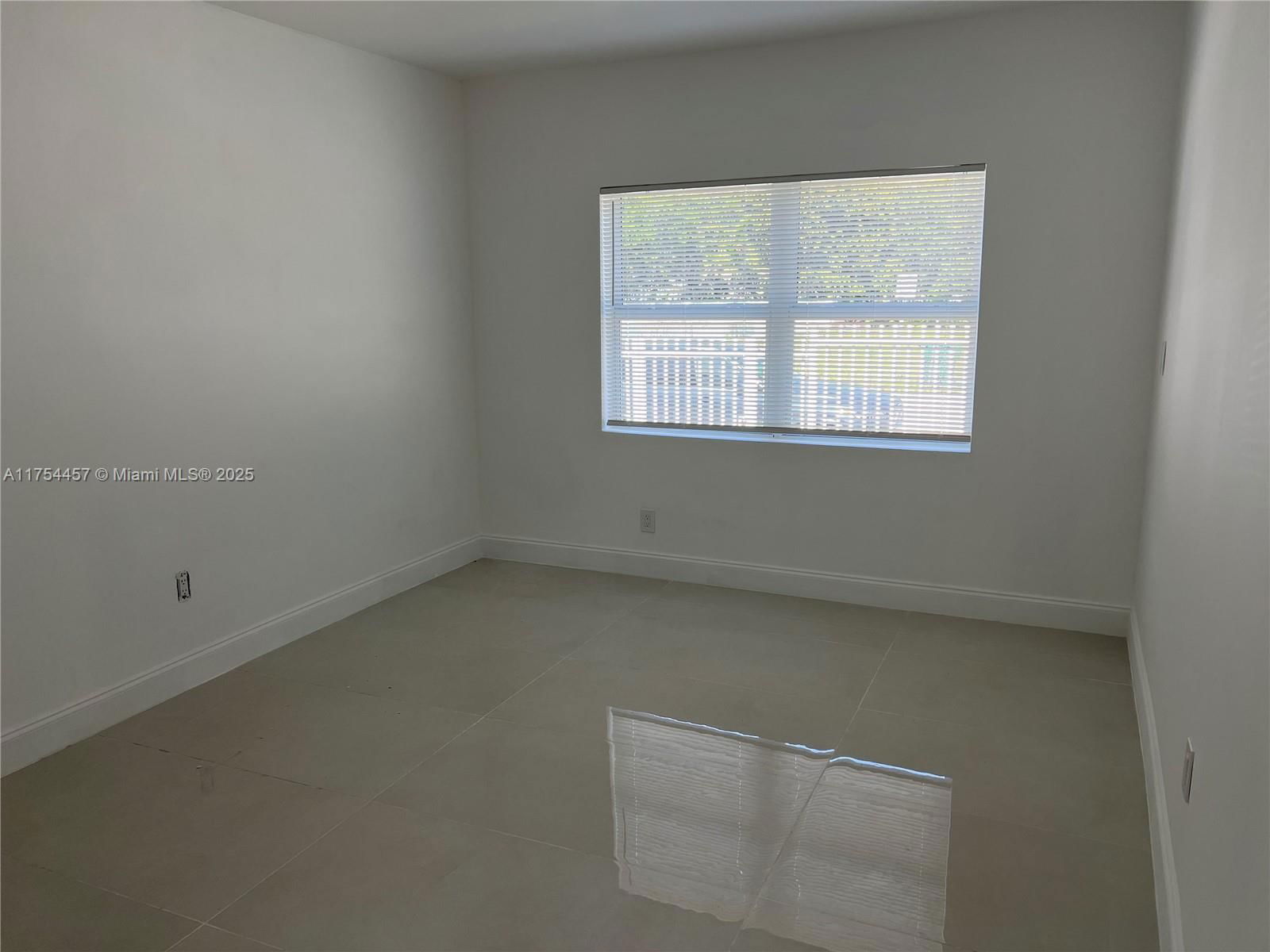 Real estate property located at 2654 47th St, Miami-dade, Wilson Est, Miami, FL
