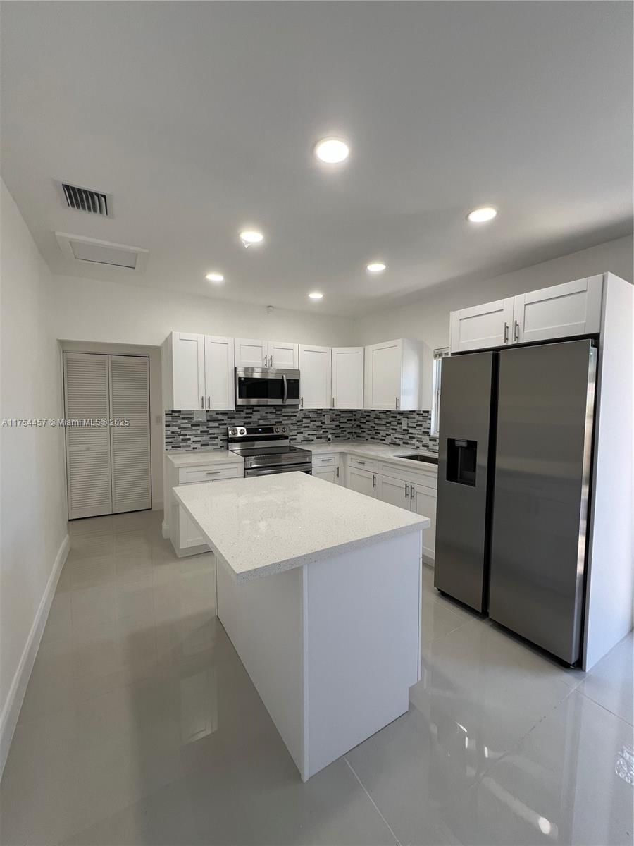 Real estate property located at 2654 47th St, Miami-dade, Wilson Est, Miami, FL