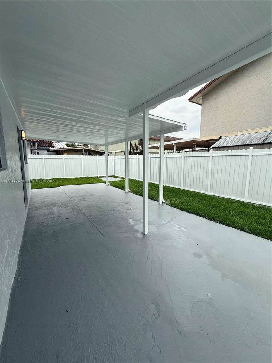Real estate property located at 961 39th Pl, Miami-dade, Mango Hill Replat, Hialeah, FL