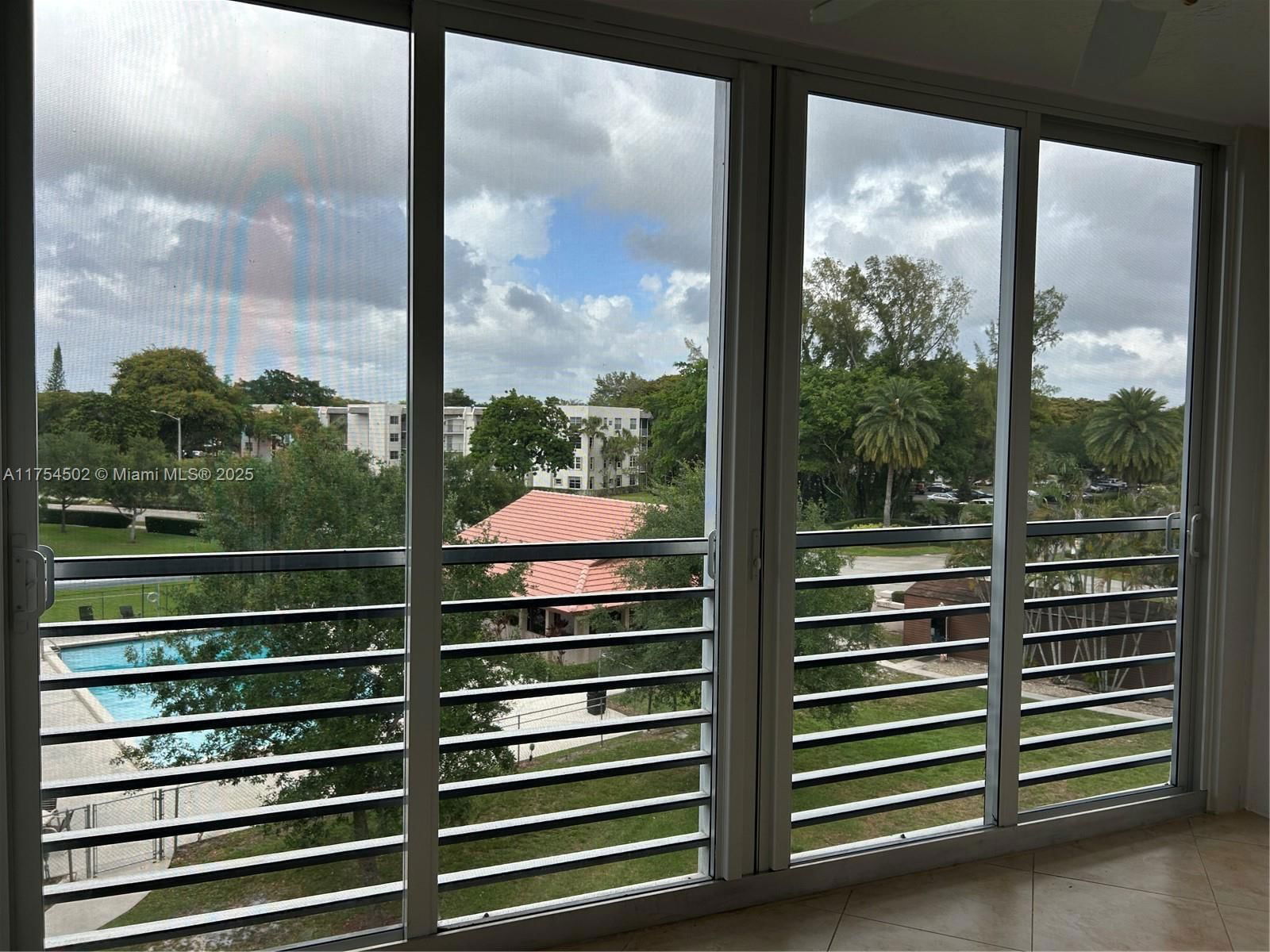 Real estate property located at 1920 Sabal Palm Dr #402, Broward, Condo 9 Of Sabal Palm Con, Davie, FL