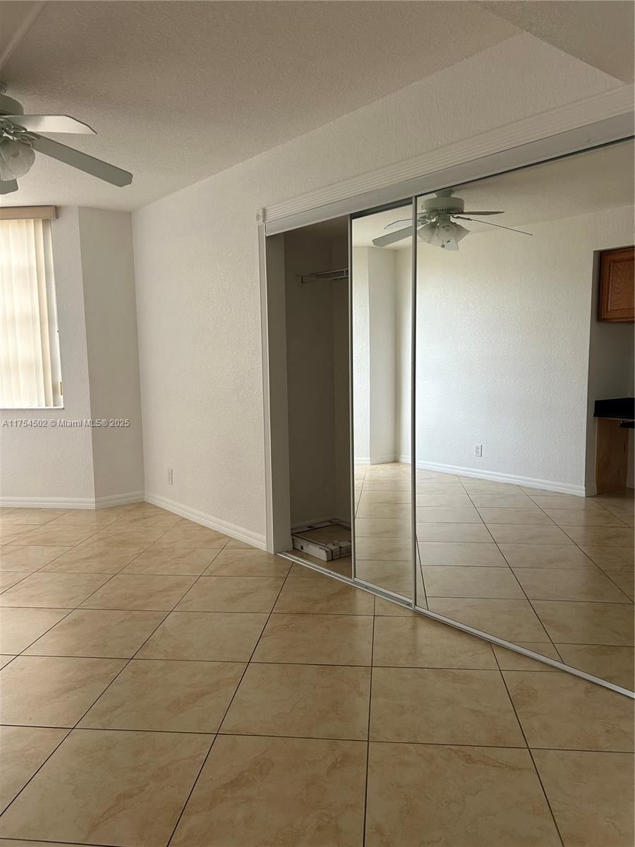 Real estate property located at 1920 Sabal Palm Dr #402, Broward, Condo 9 Of Sabal Palm Con, Davie, FL