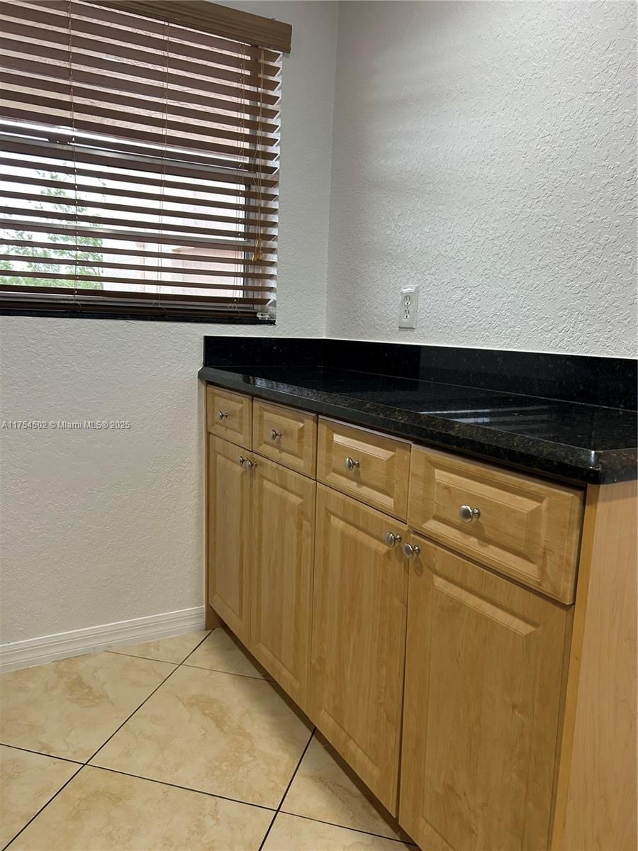 Real estate property located at 1920 Sabal Palm Dr #402, Broward, Condo 9 Of Sabal Palm Con, Davie, FL