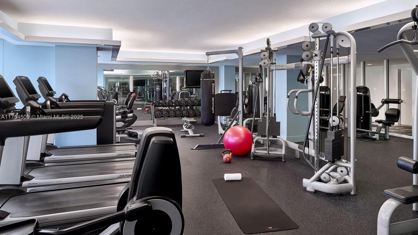 Real estate property located at 3101 Bayshore Dr #1703, Broward, Fort Lauderdale Residence, Fort Lauderdale, FL