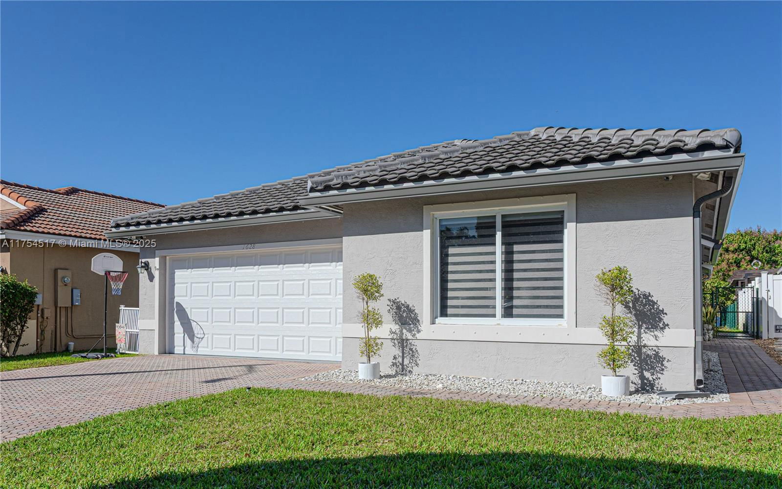 Real estate property located at 1628 208th Way, Broward, Chapel Trail Ii, Pembroke Pines, FL