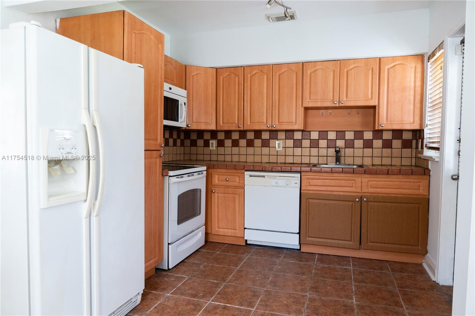 Real estate property located at 4770 4th St, Miami-dade, Bowman Heights, Miami, FL
