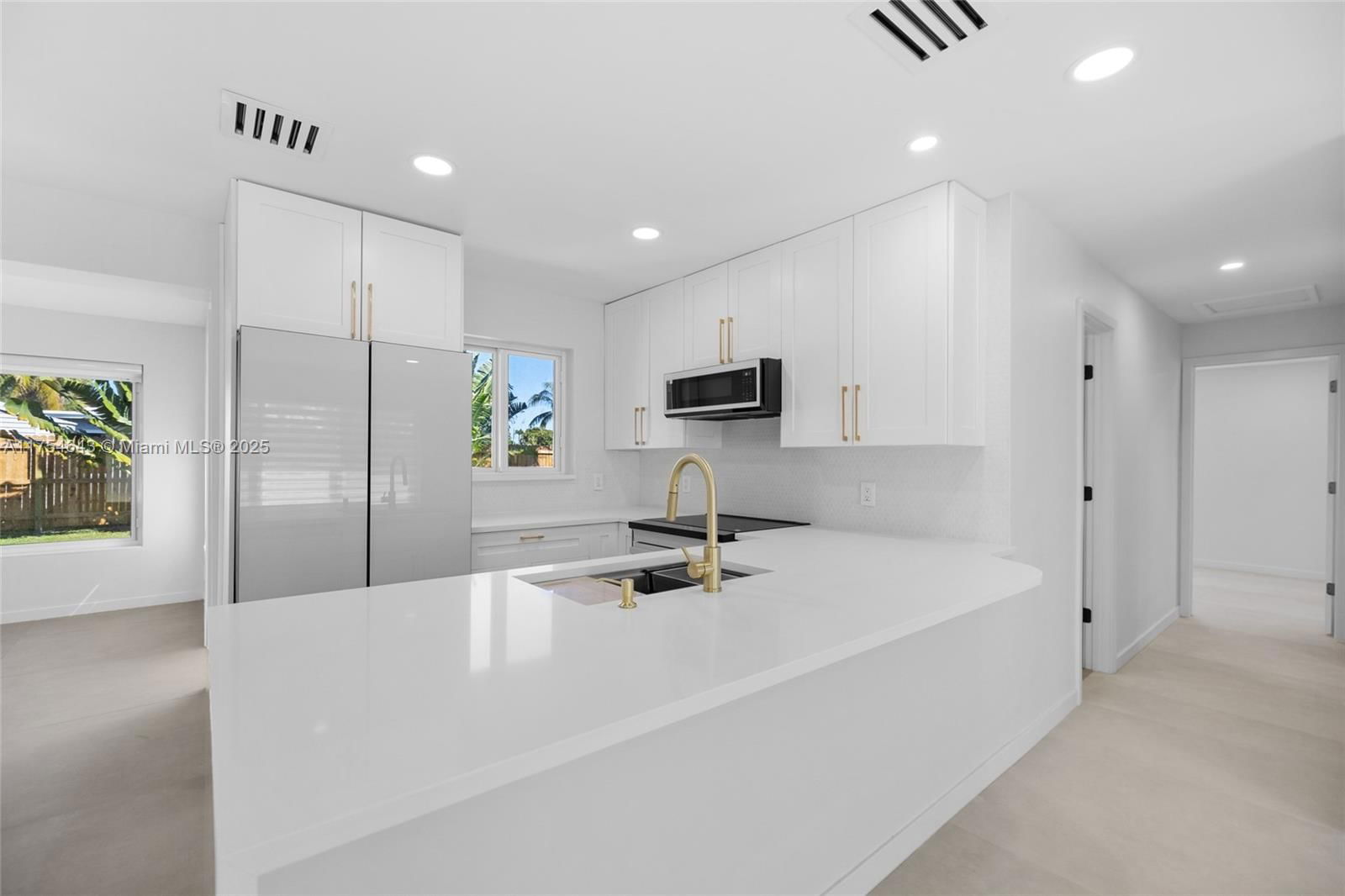 Real estate property located at 211 14th St, Broward, Lyons Park First Add, Pompano Beach, FL
